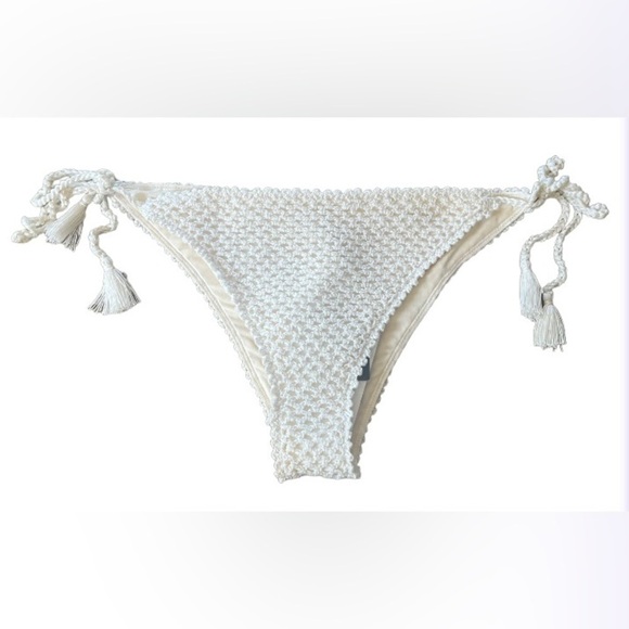 RIP Curl Oceans Together Crochet Bikini Set Size M. Shell-White. NWT. - Picture 3 of 16